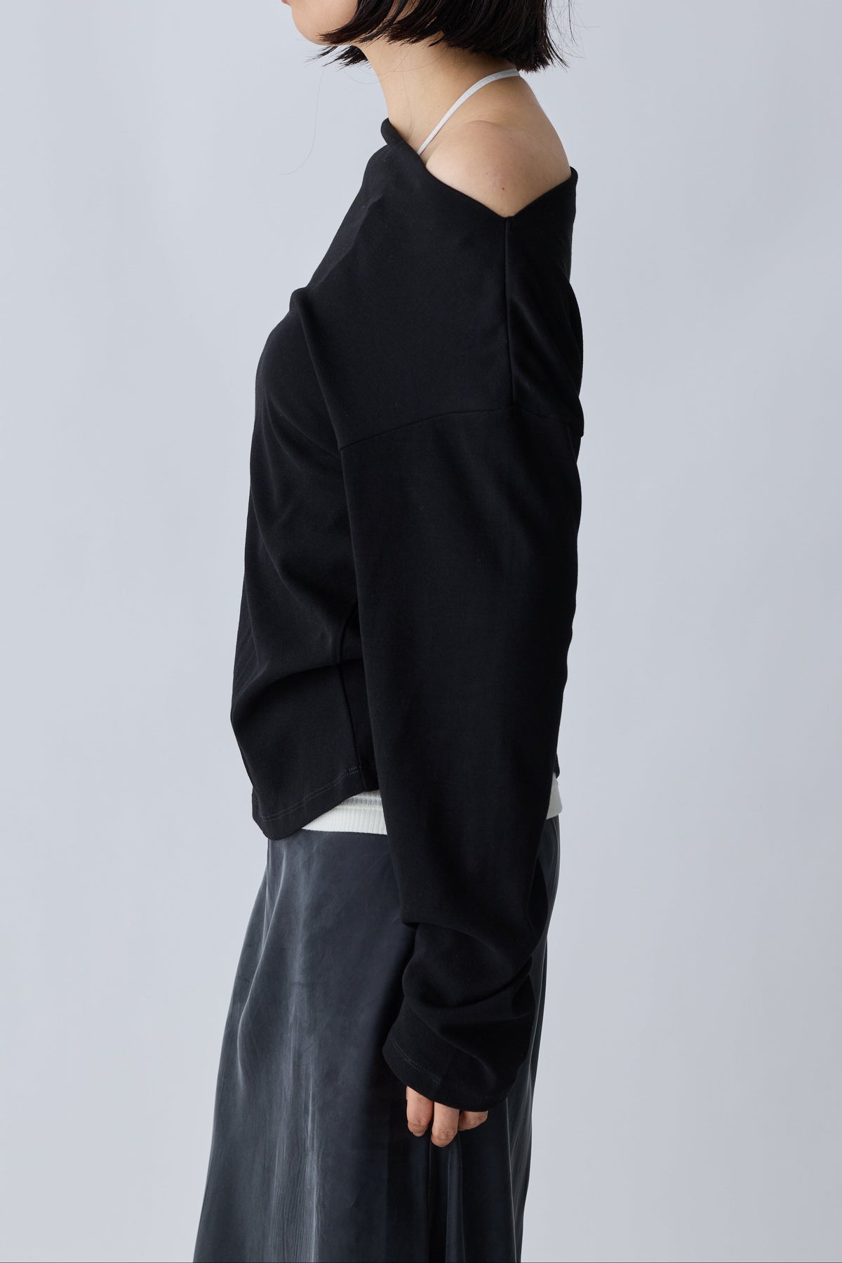 Scheat 2way tops_black