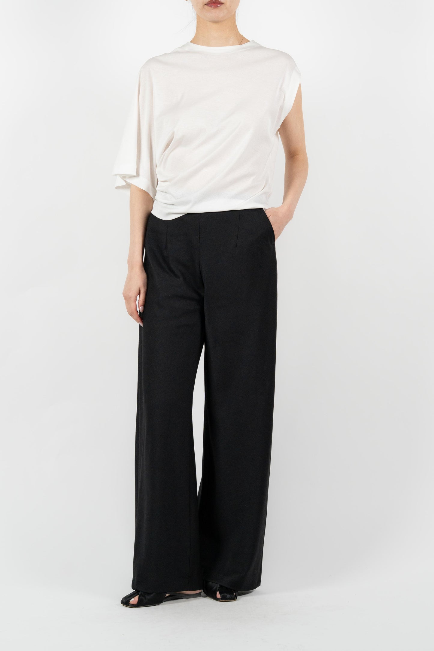 Kiffa Asymmetry Tee_white