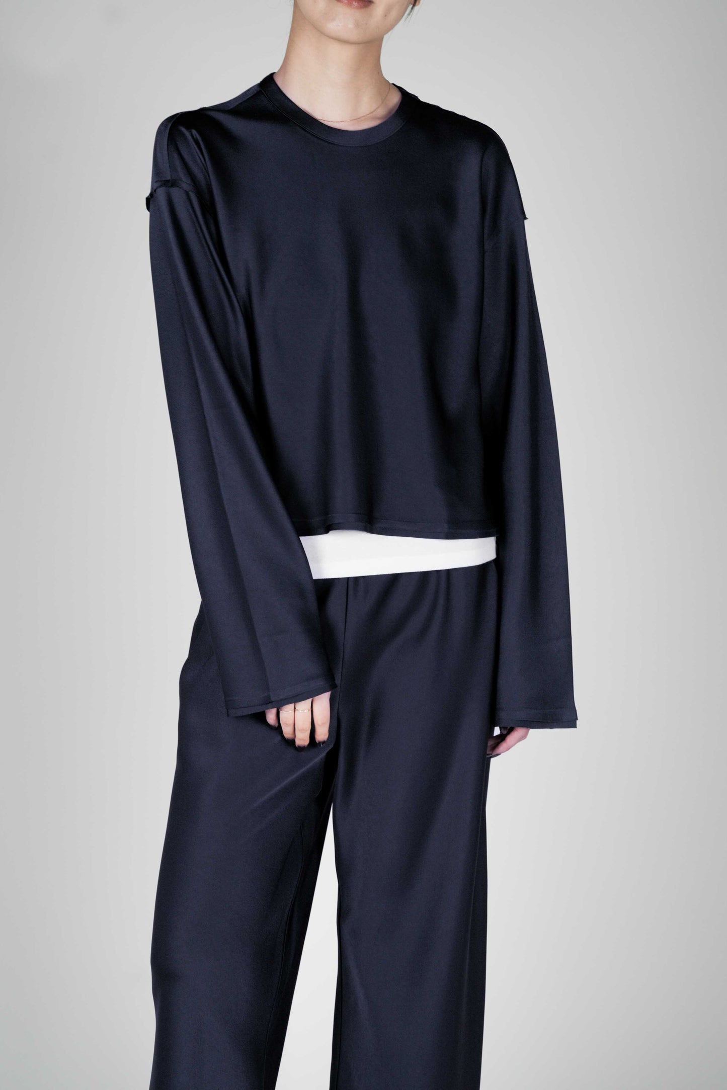 Phekda Reversible Pullover_Navy