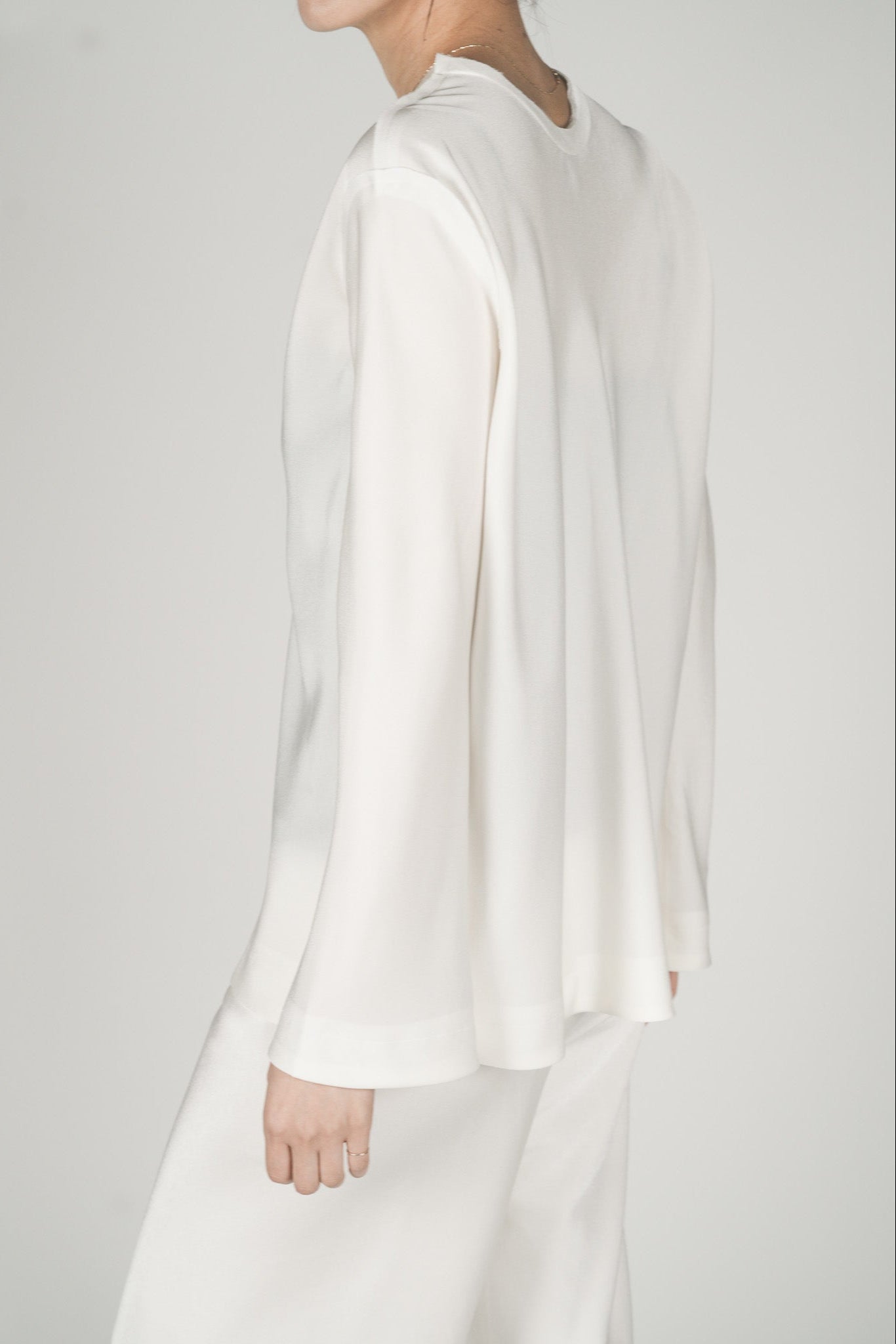 Caeli Reversible Cardigan_White