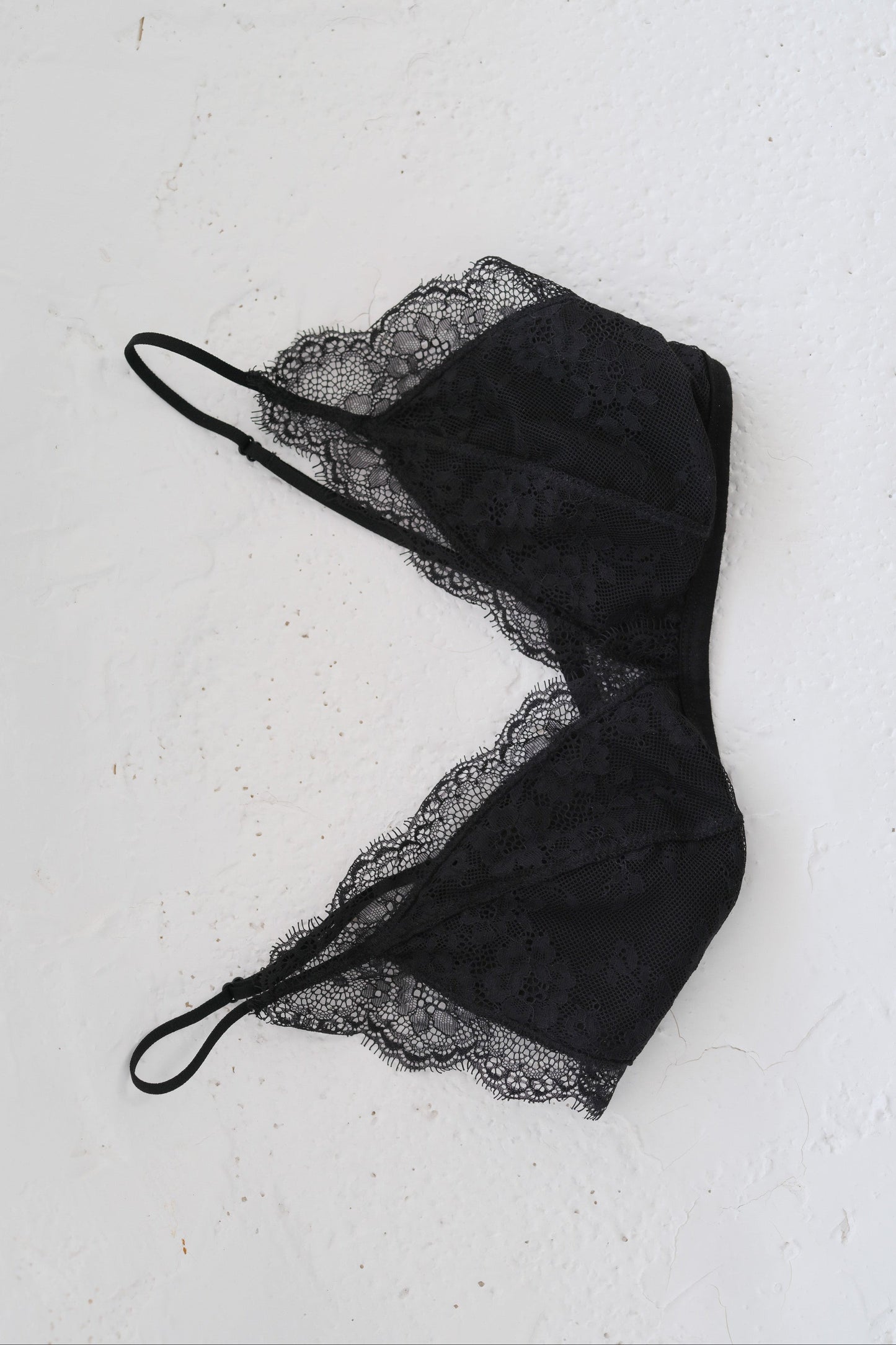 Matar lace bra