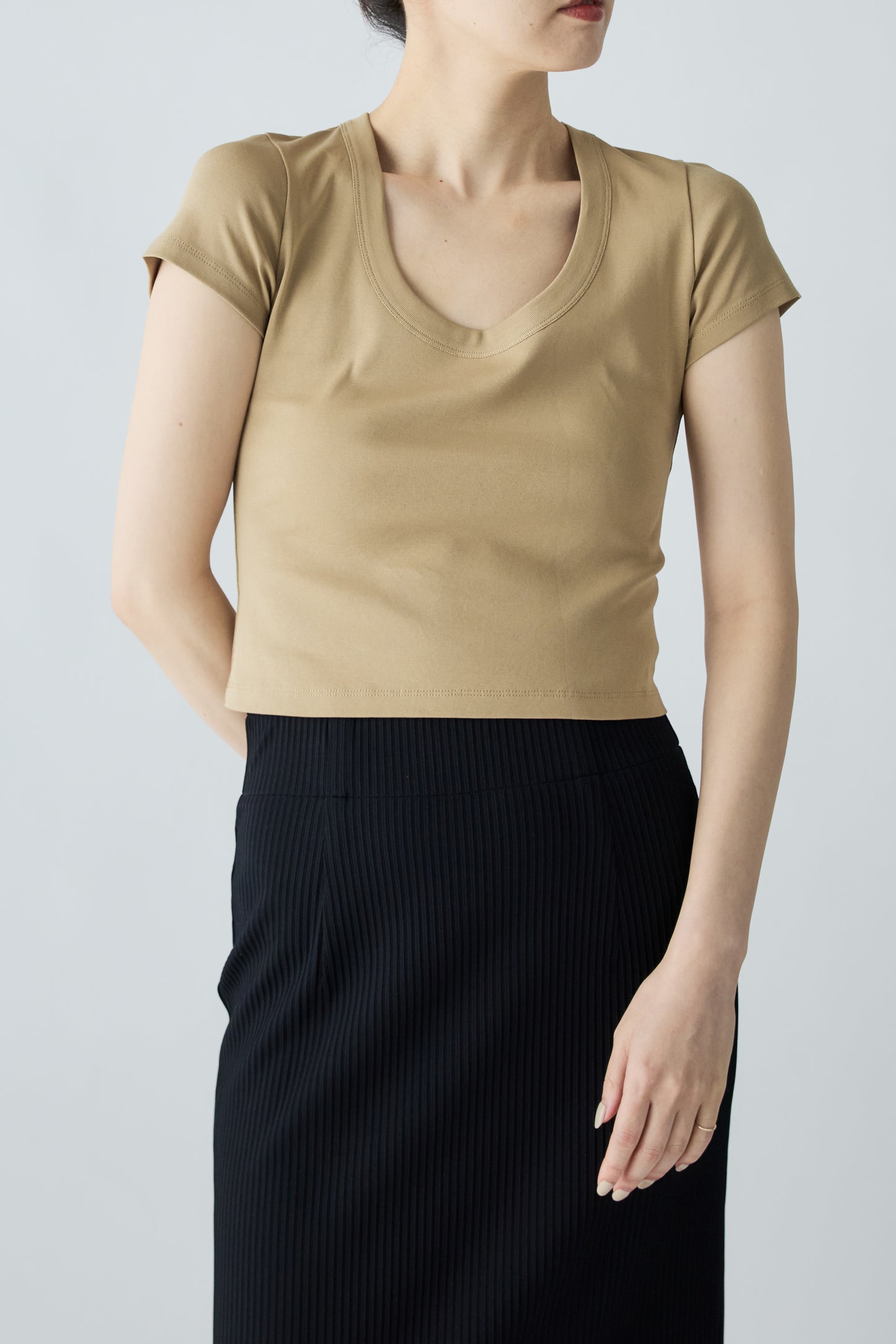 Elnath 2way T-shirt short_Beige