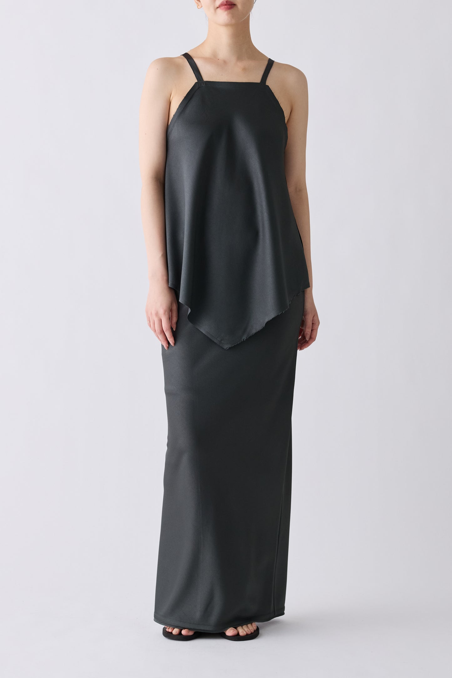 Phekda Narrow Skirt_Gray