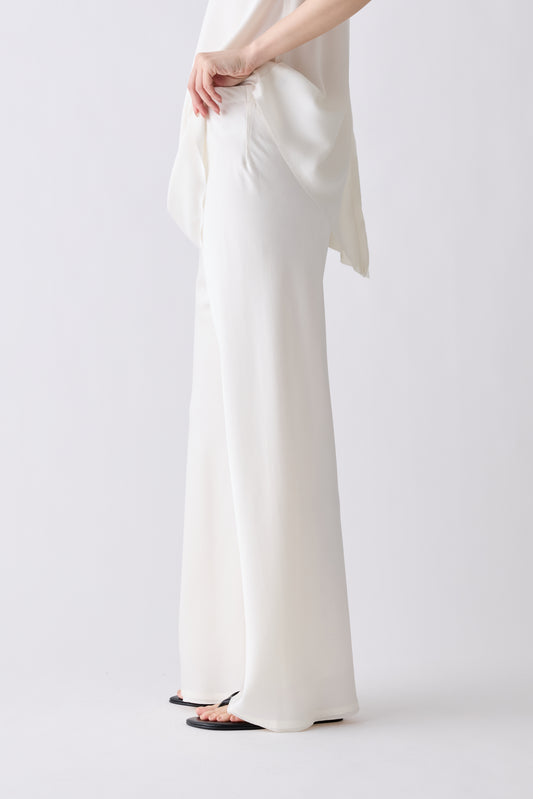 Phekda Pants_white