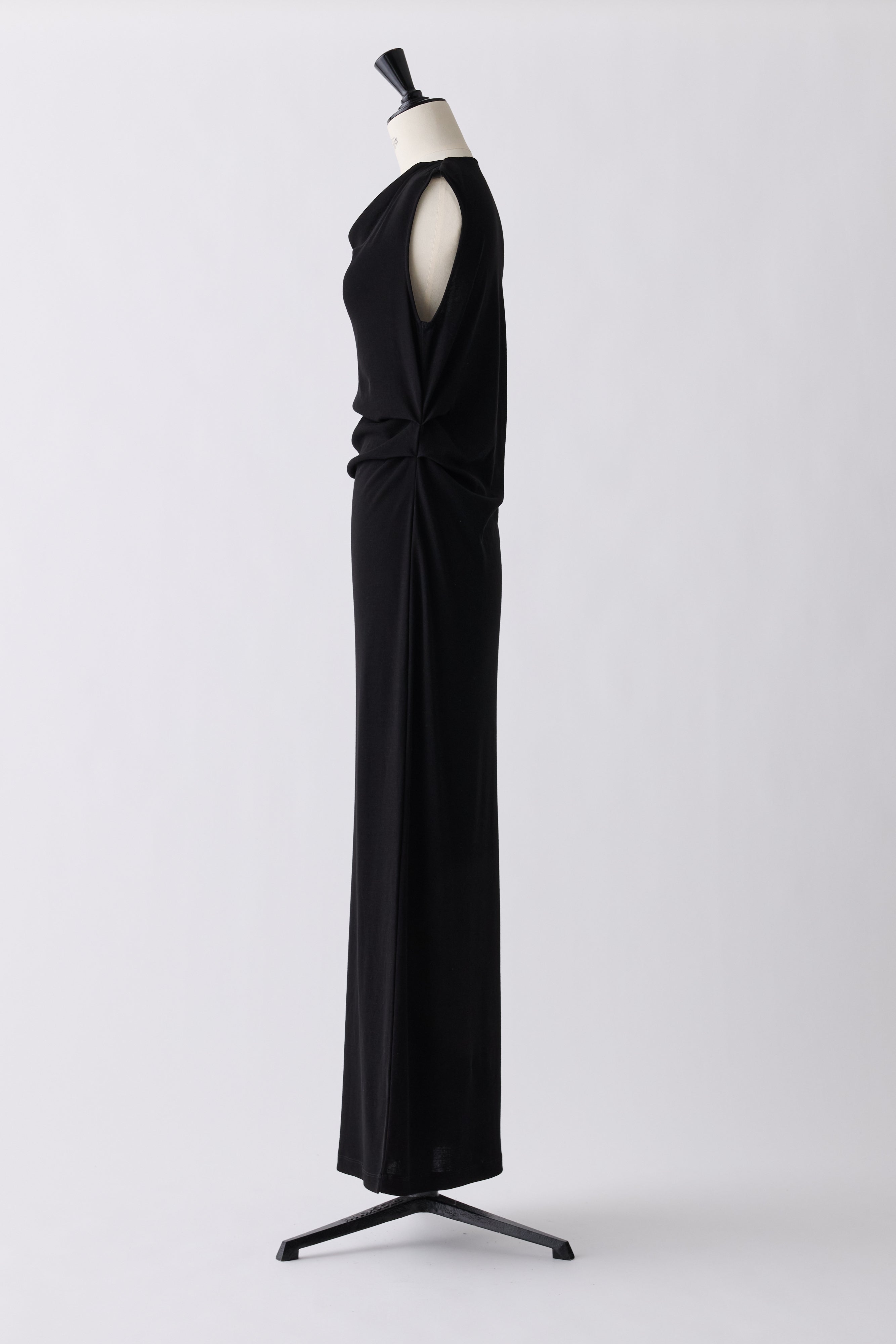 Scheat tuck NS dress – PHERE