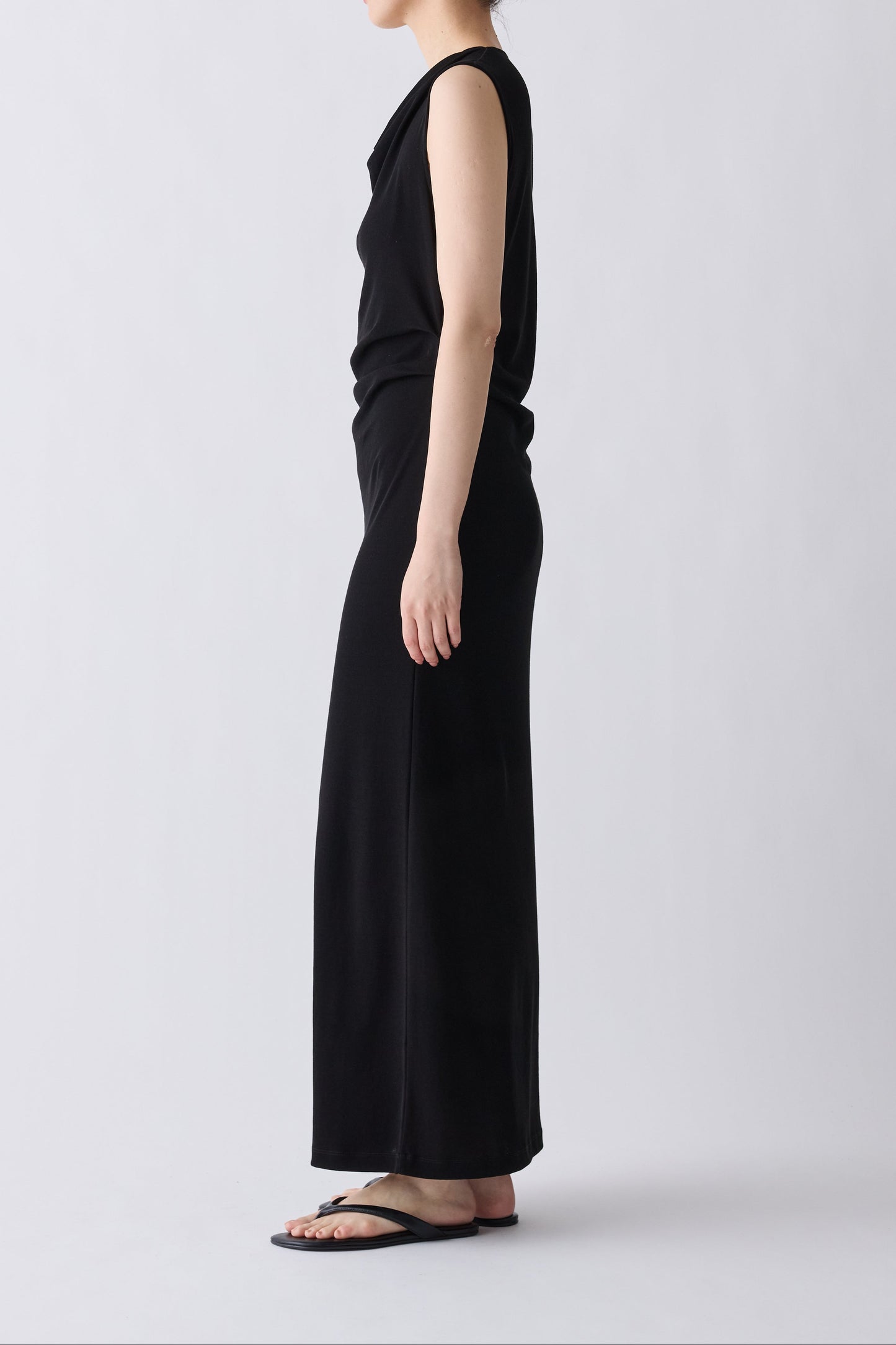 Scheat tuck NS dress