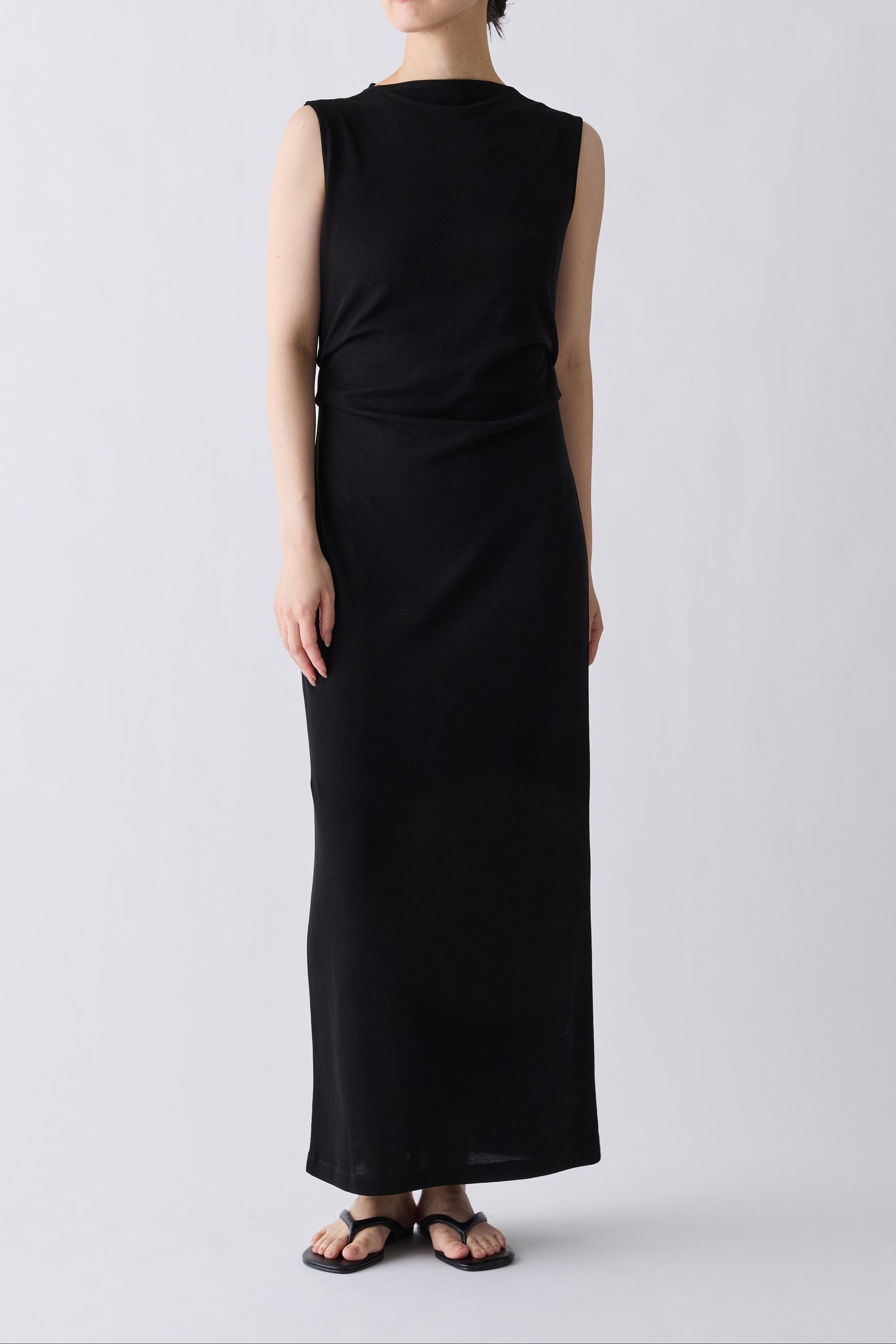 Scheat tuck NS dress