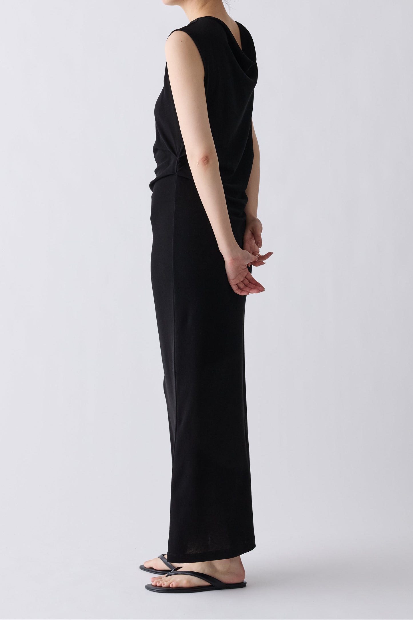 Scheat tuck NS dress