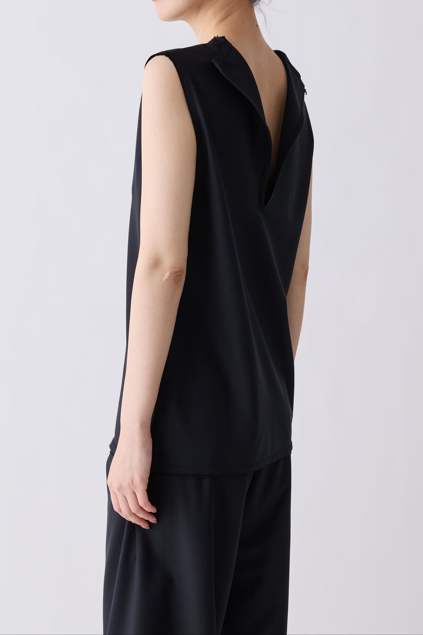 Aquarii 2way tops_black