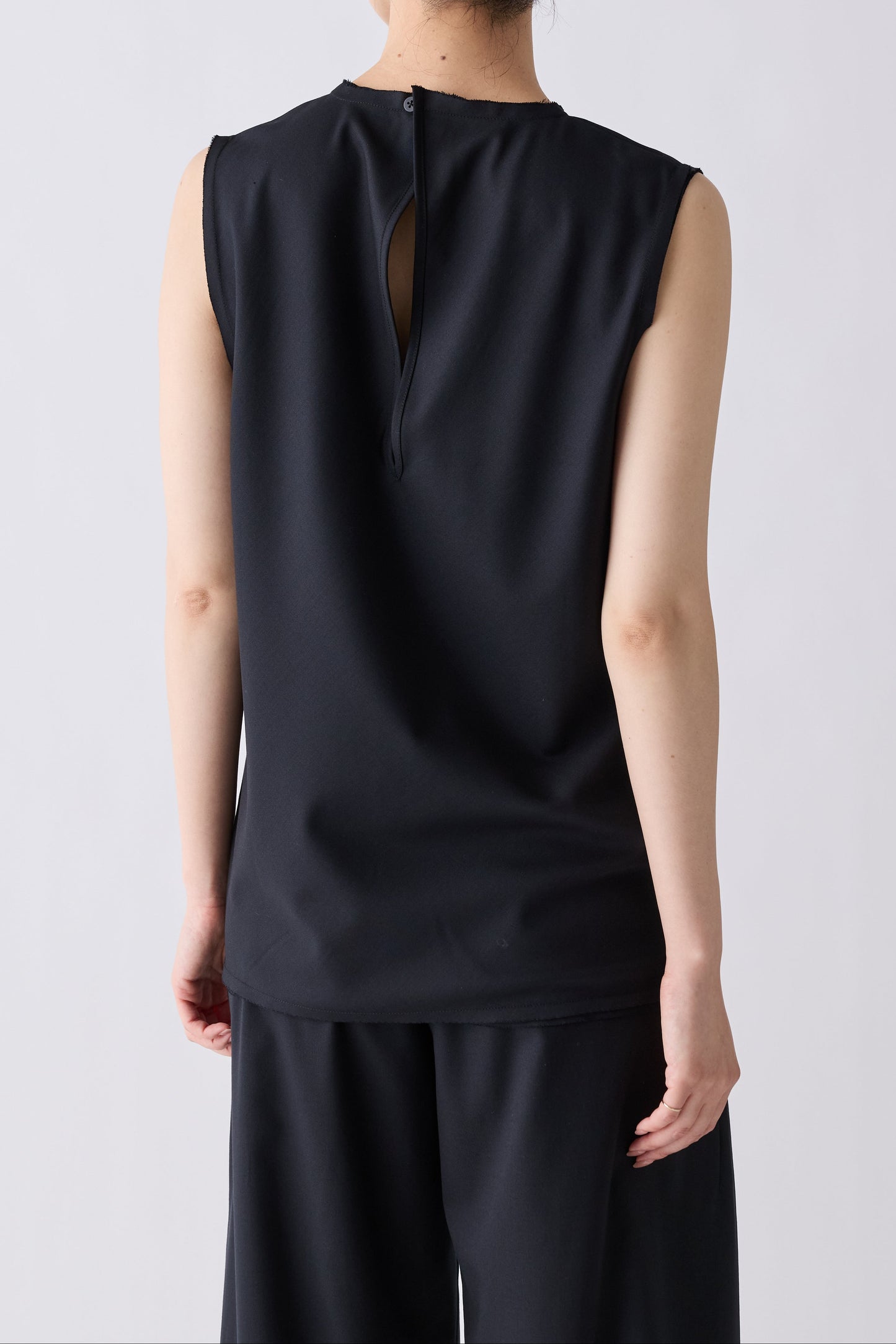 Aquarii 2way tops_black