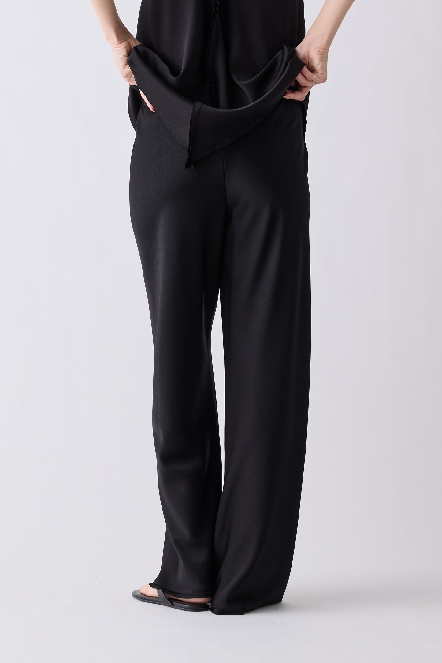Phekda Reversible Pants_black