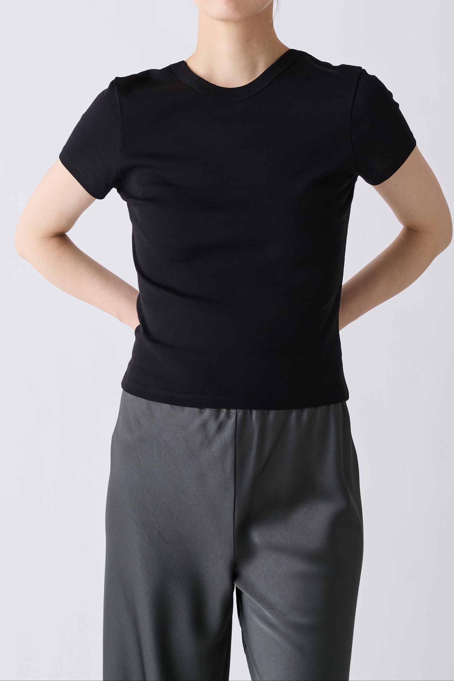 Elnath 2way T-shirt_Regular_black