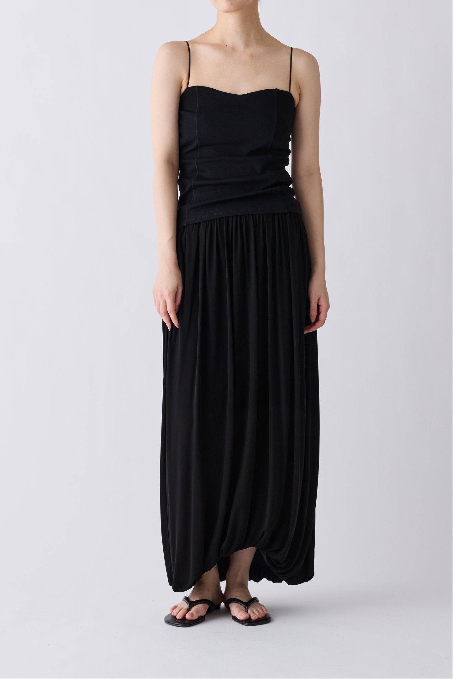Kaitos Soft Volume Skirt_black