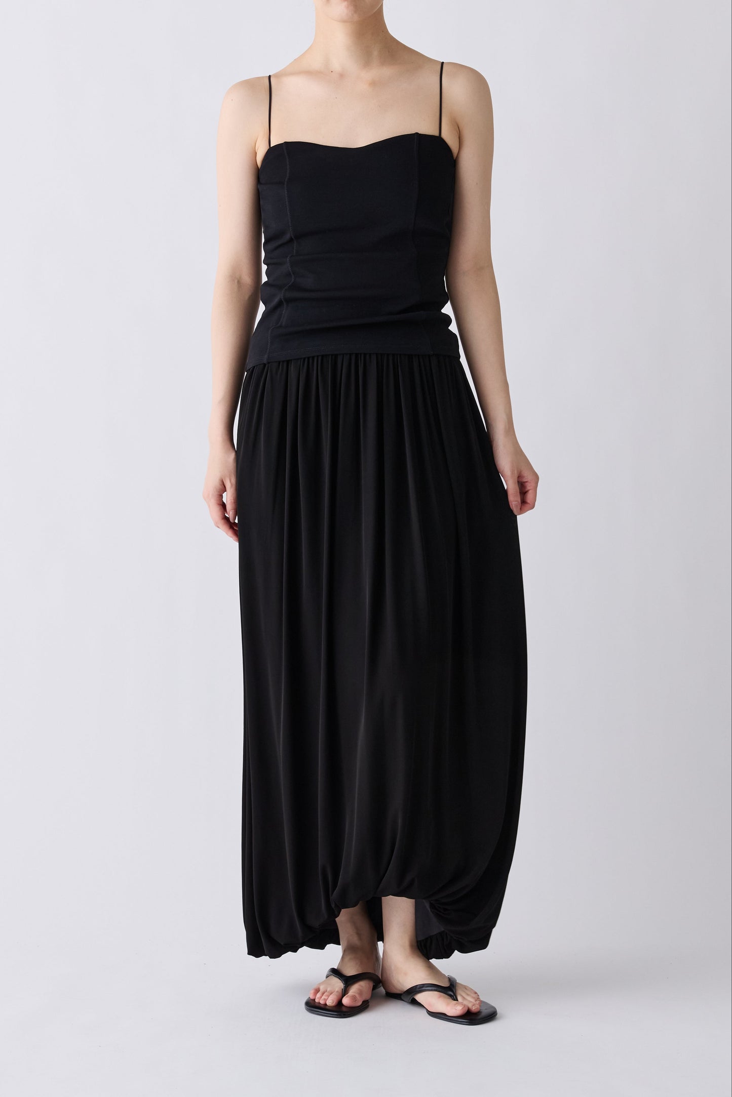 Kaitos Soft Volume Skirt_black