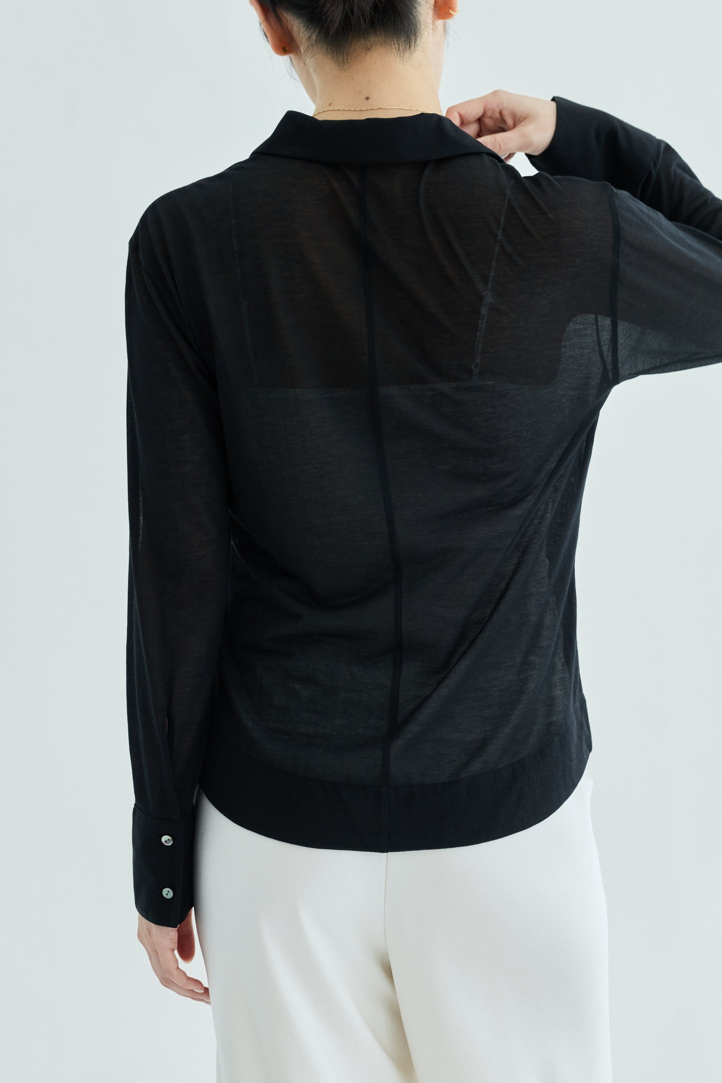 Naos compact sheer shirt_black