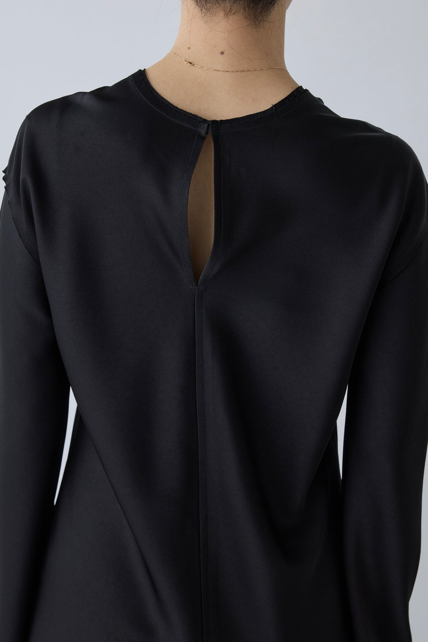 Phekda satin dress_Black