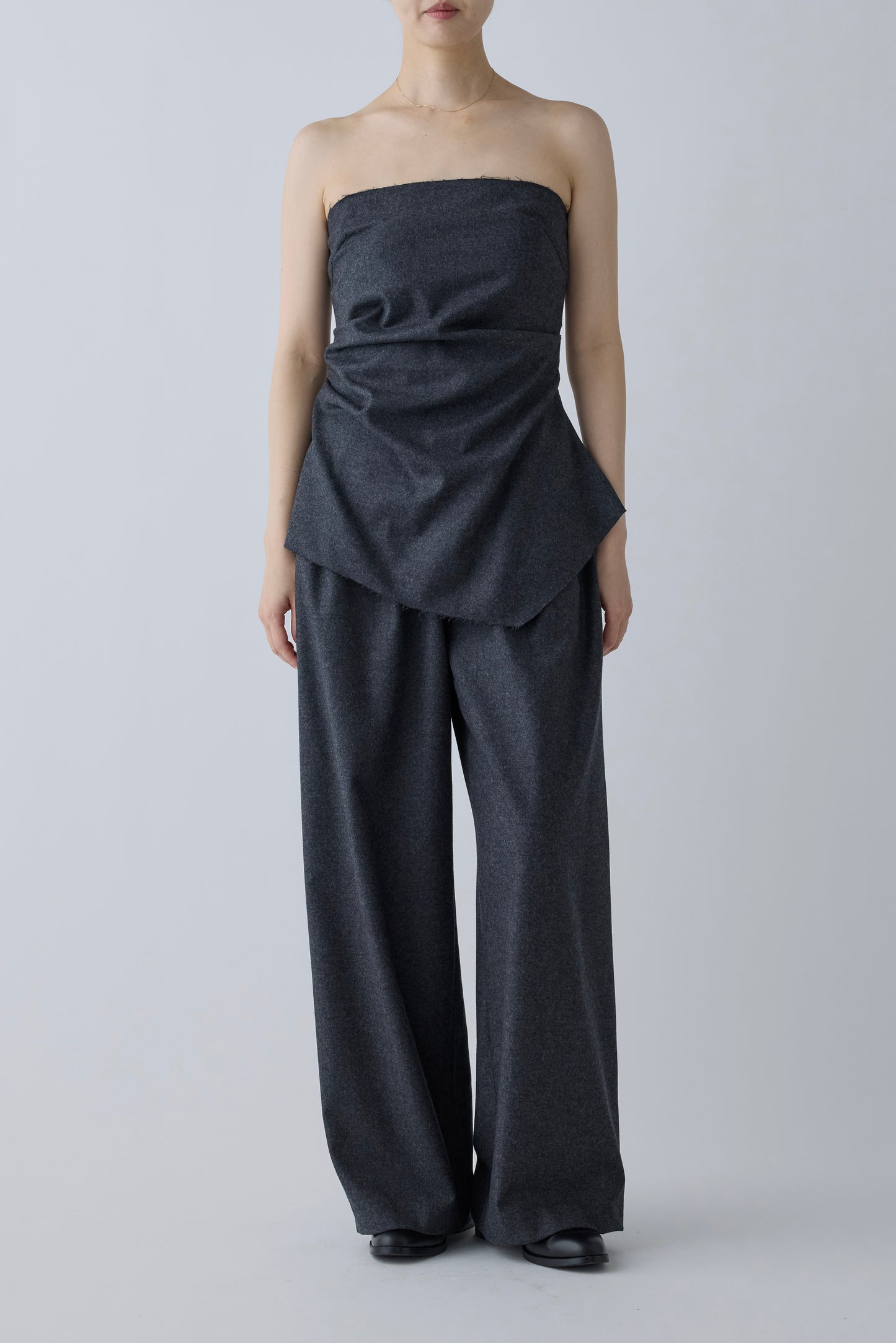 Alula tuck wide Pants _ gray