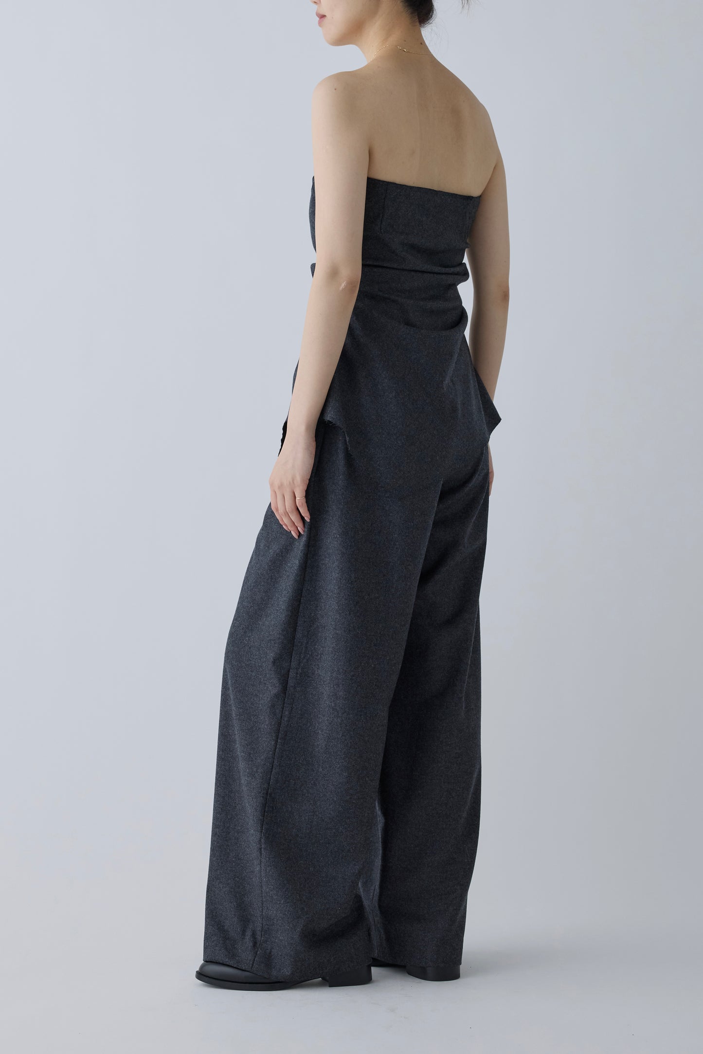 Alula tuck wide Pants _ gray