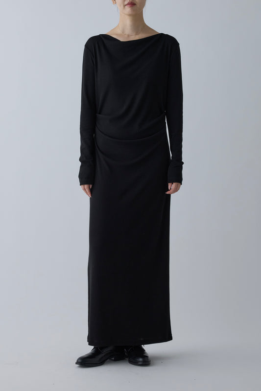 Scheat tuck dress_Black