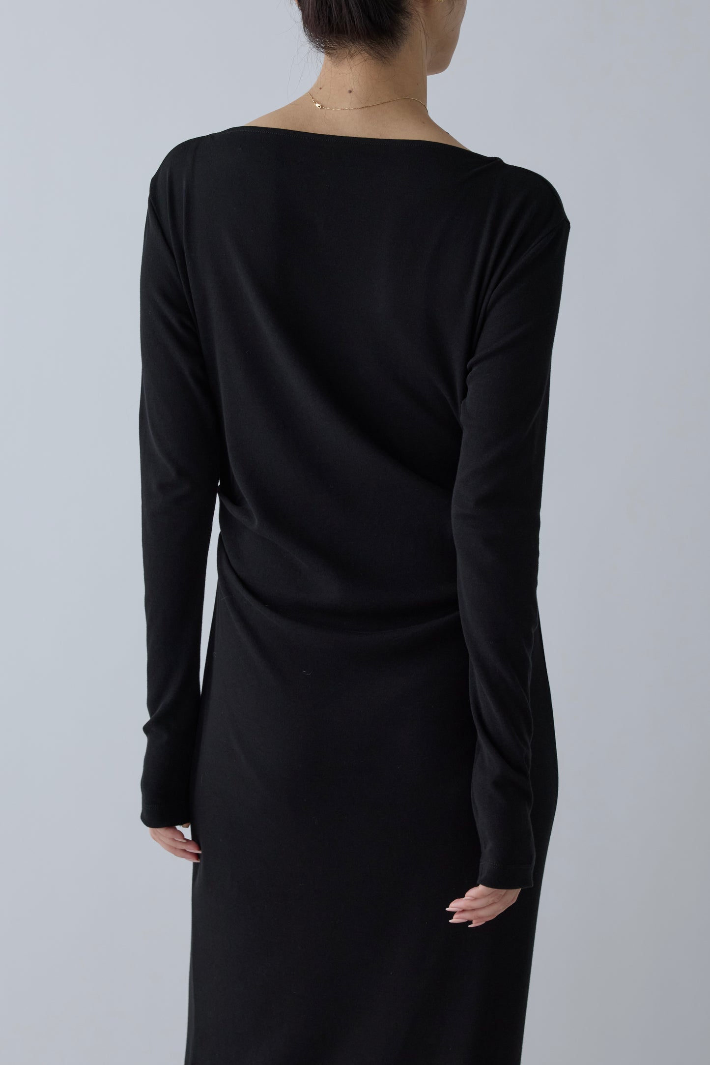 Scheat tuck dress_Black
