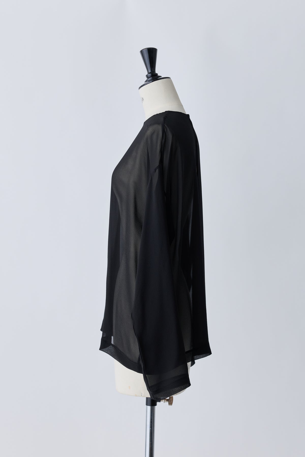 Caroli silk sheer tops_black