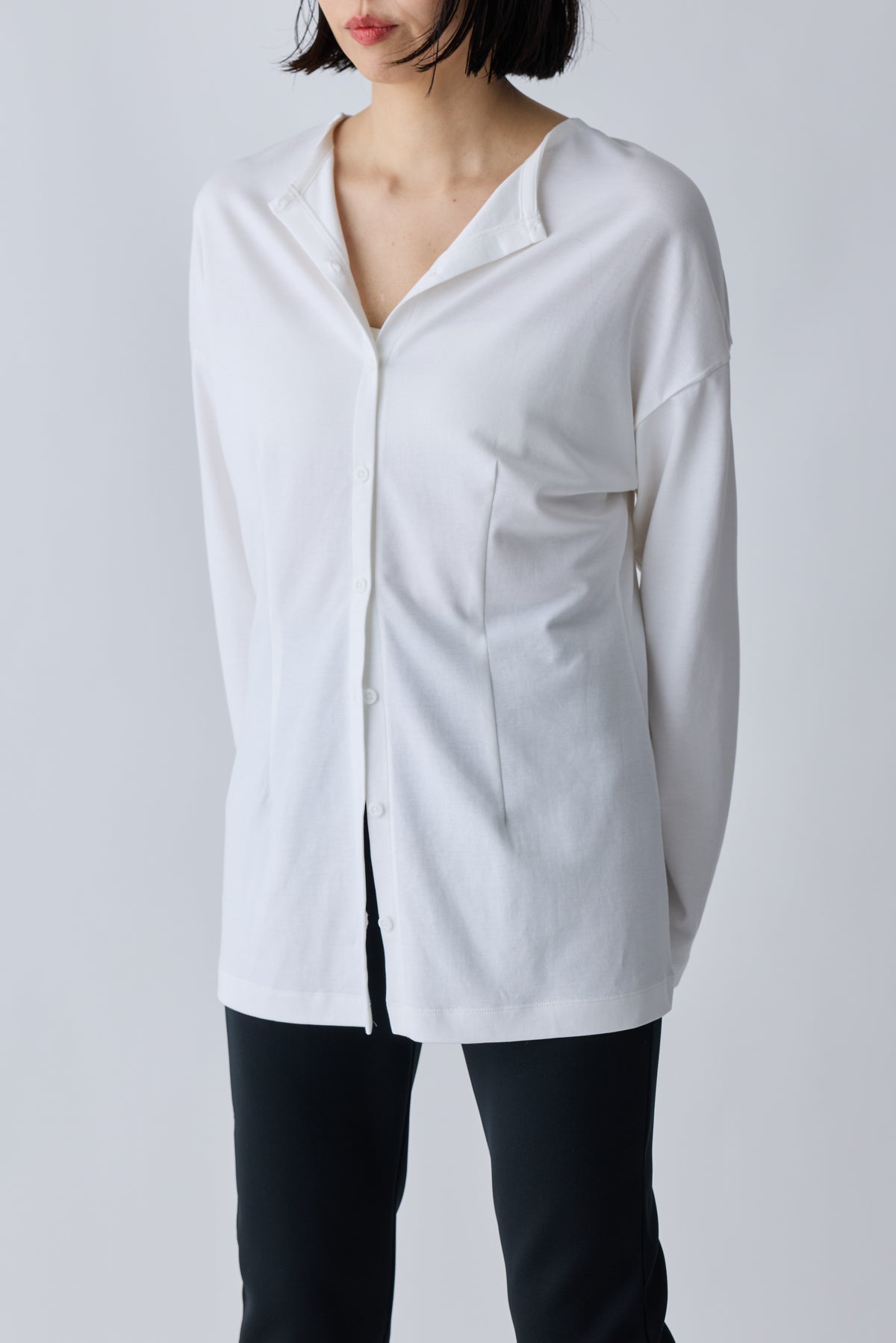 Nekkar 2way L/S tee_white