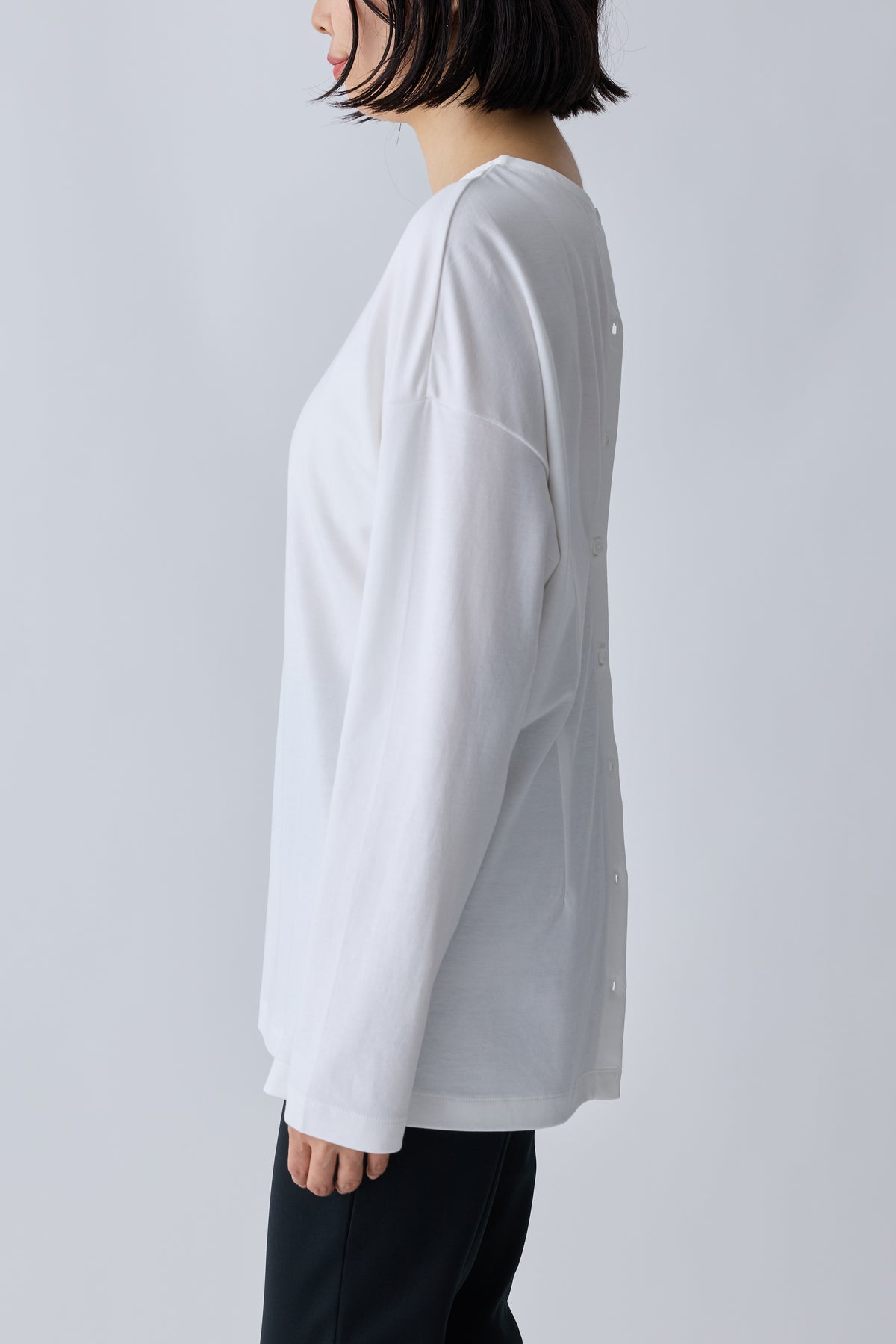 Nekkar 2way L/S tee_white