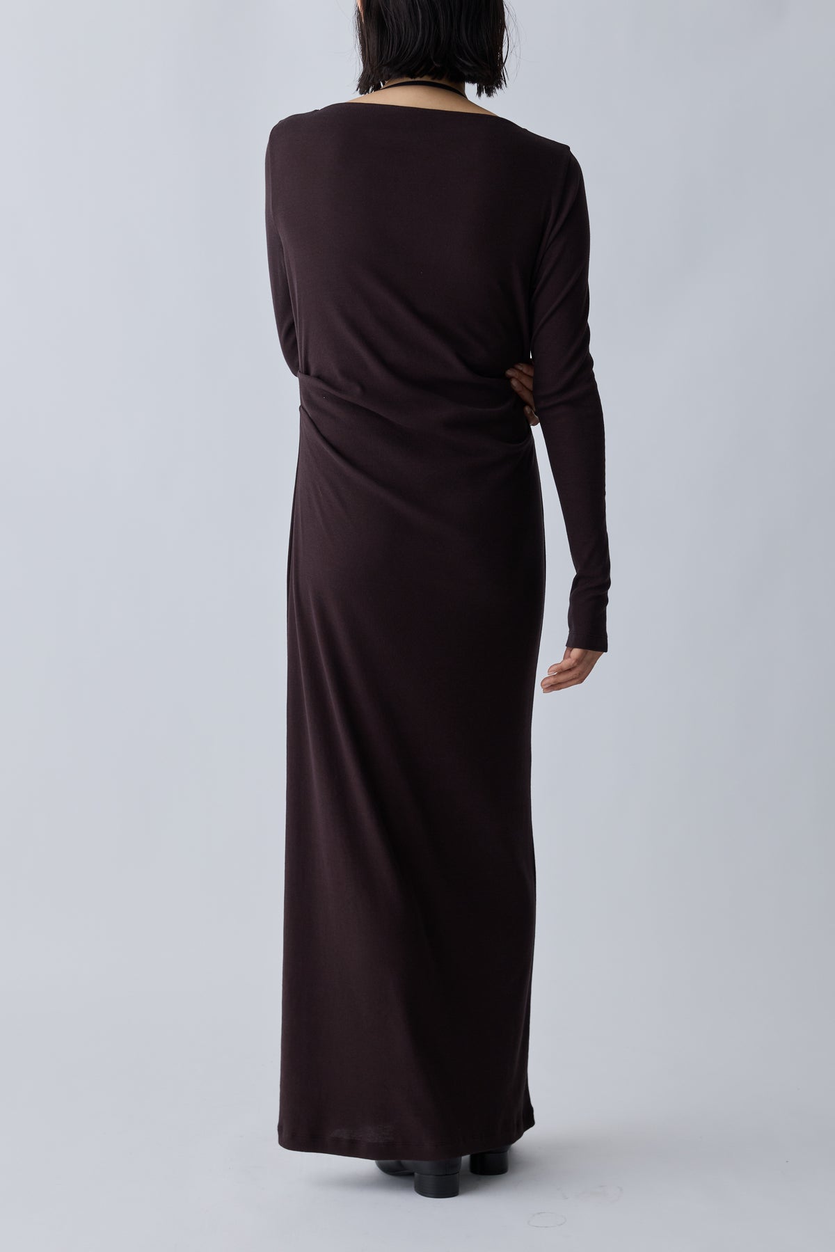 Scheat tuck dress_brown