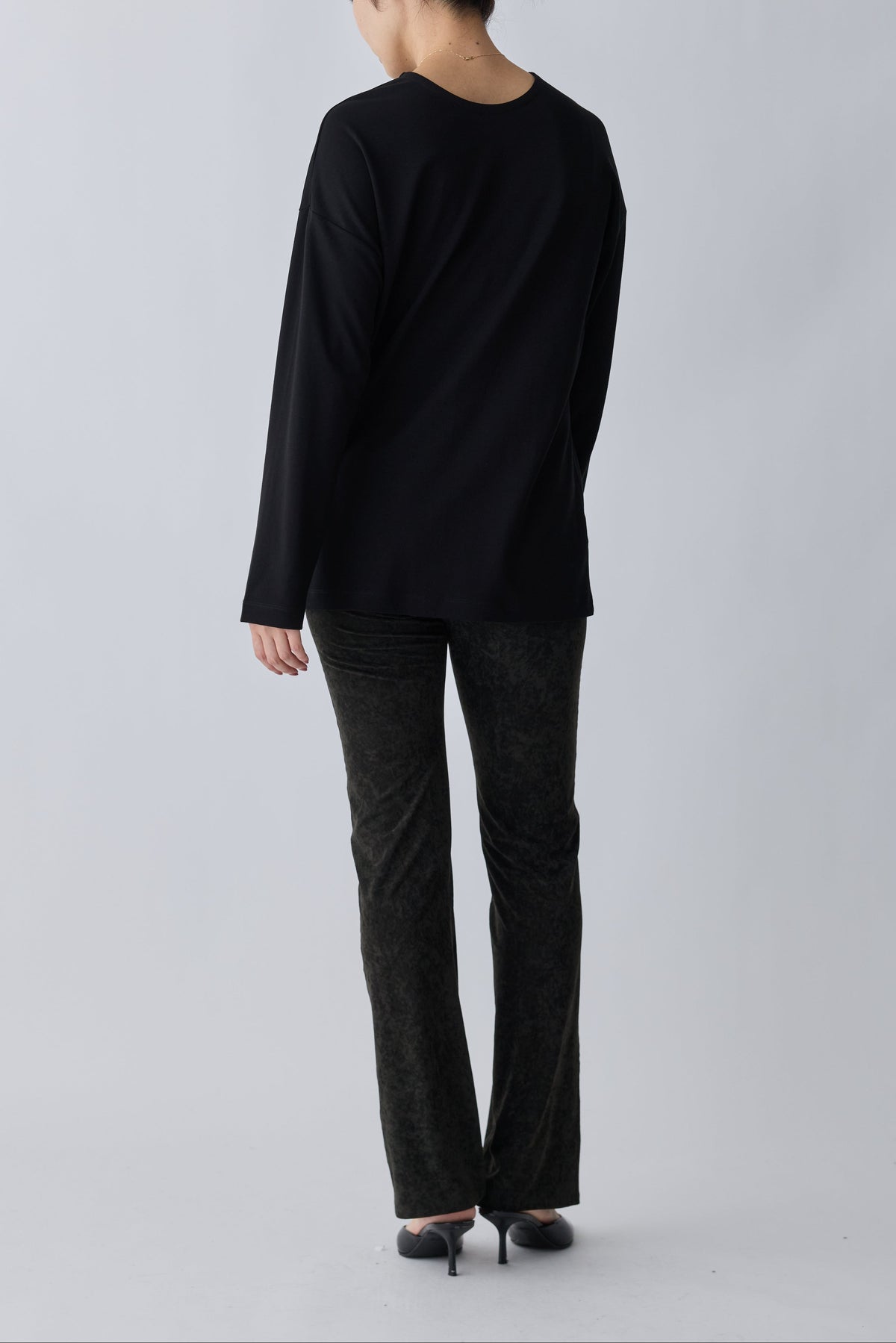 Nekkar 2way L/S tee_black