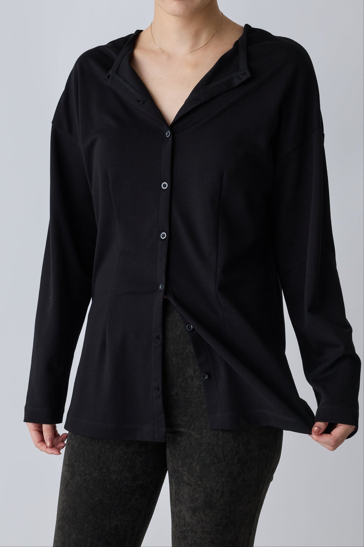 Nekkar 2way L/S tee_black