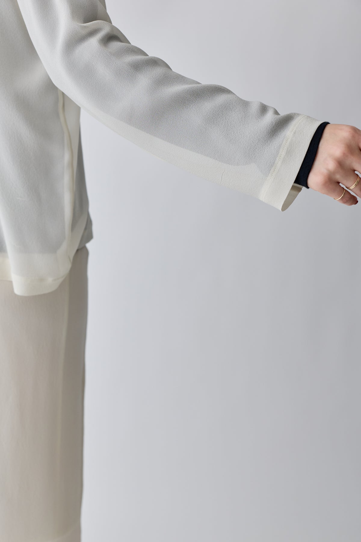 Caroli silk sheer tops_white