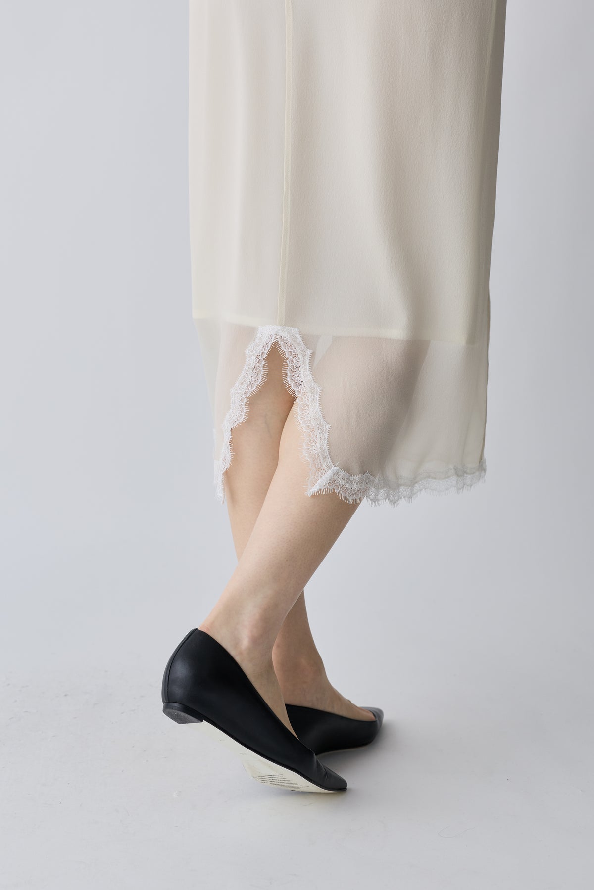Caroli silk sheer skirt_white