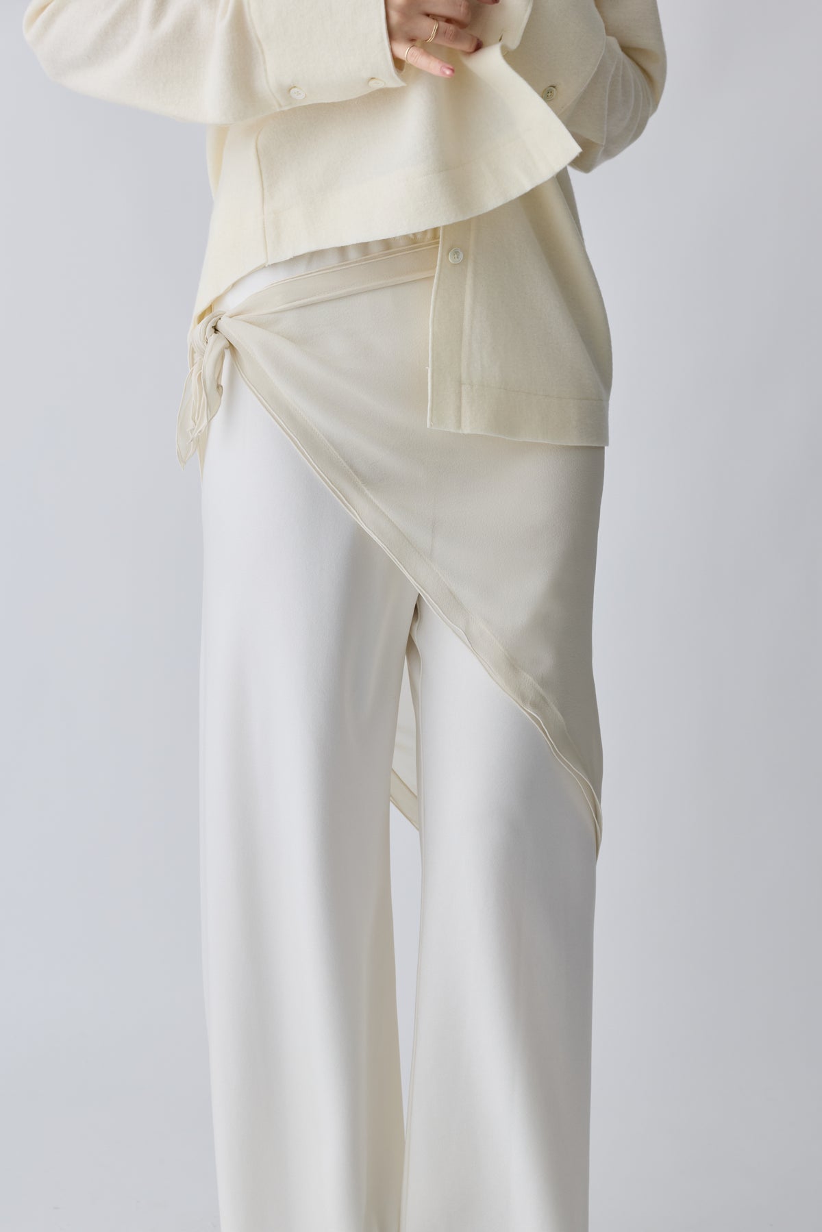 Caroli silk sheer scarf_white