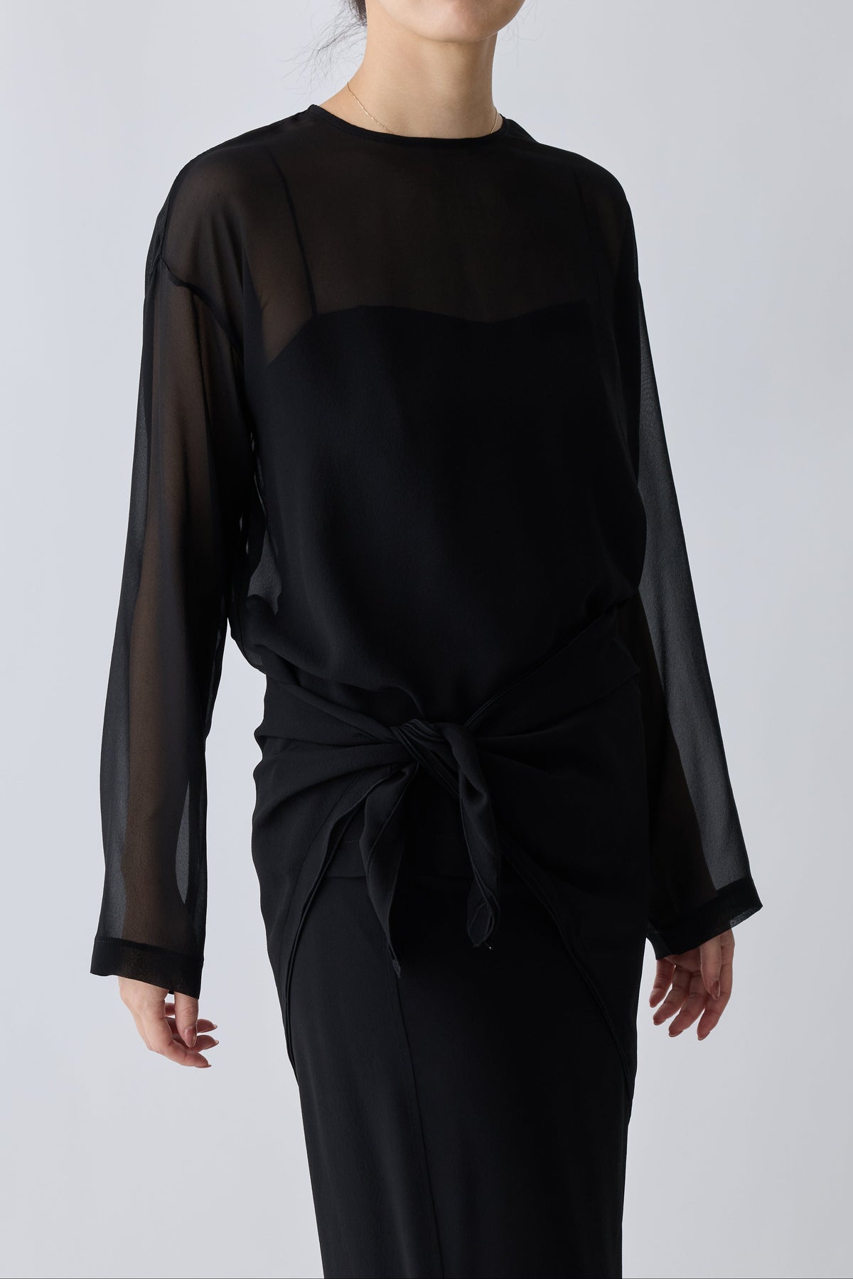 Caroli silk sheer tops_black