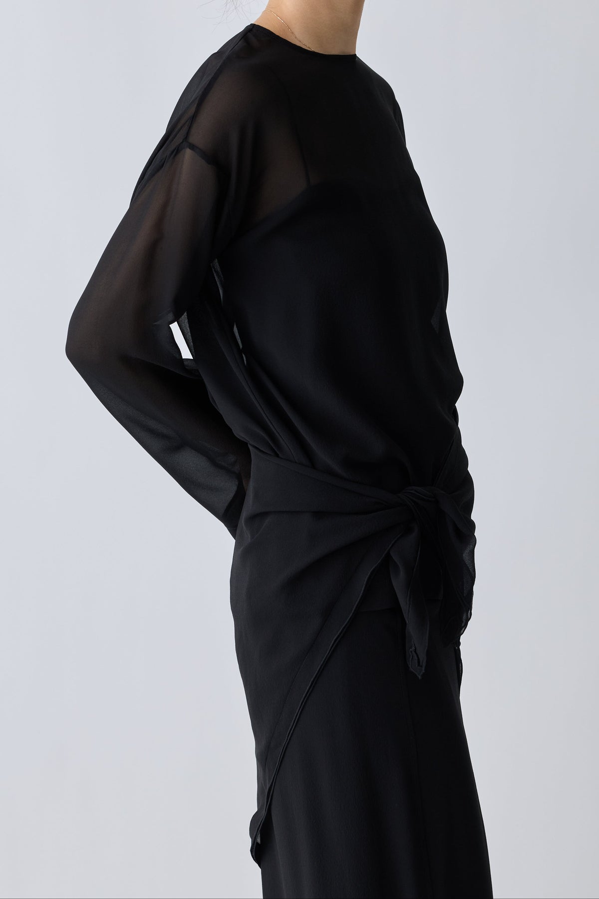 Caroli silk sheer tops_black