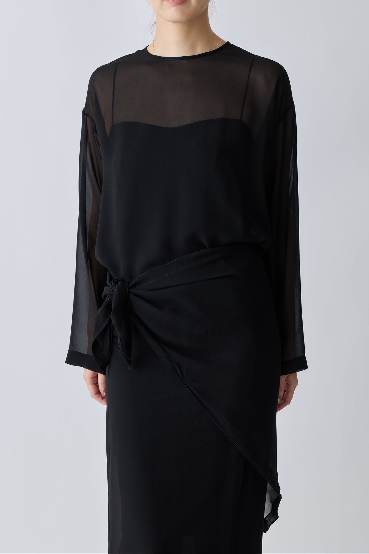 Caroli silk sheer tops_black