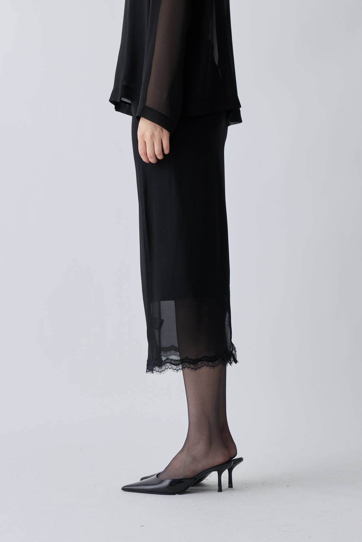 Caroli silk sheer skirt_black