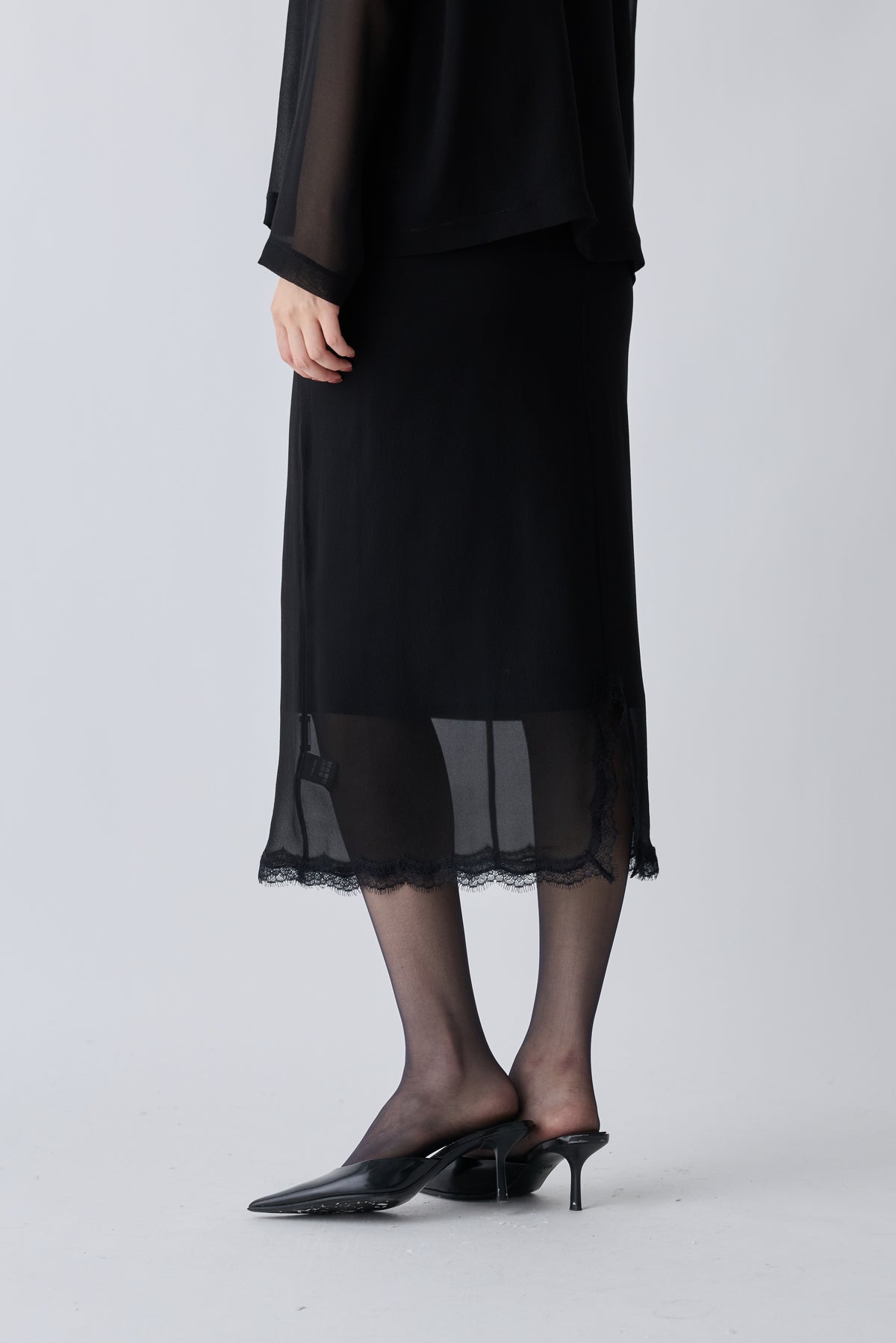 Caroli silk sheer skirt_black