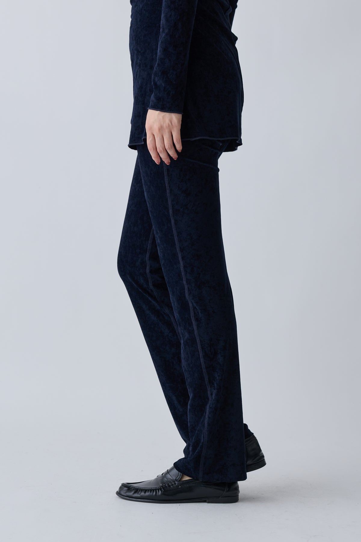 Mirak Velours Semiflare Pants_navy