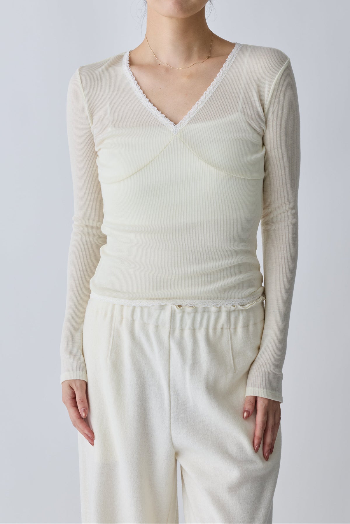 Nekkar rib tops_offwhite