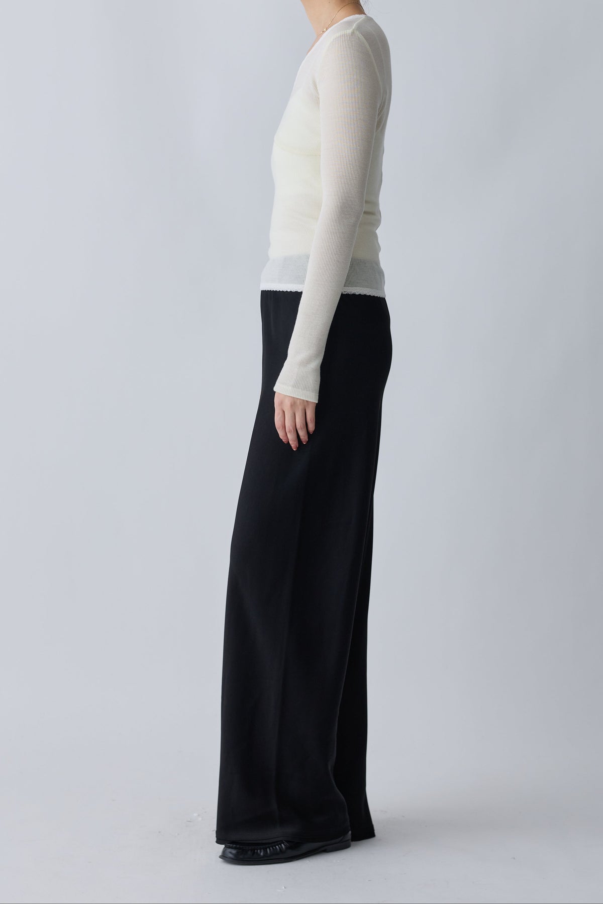 Nekkar rib tops_offwhite