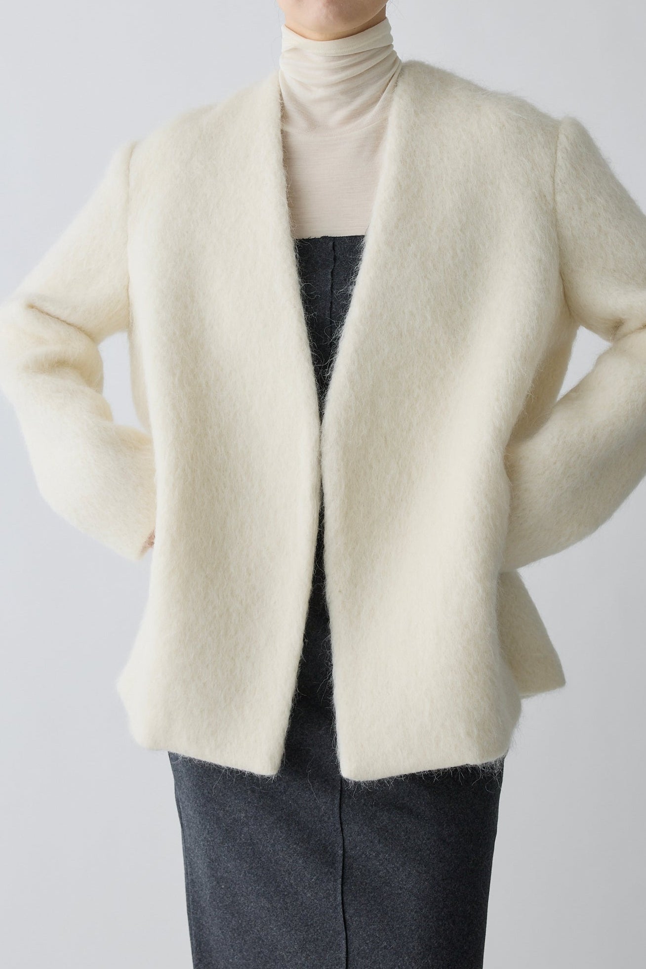 ジャケット・アウター PHERE Muscae mohair short coat gray Outer – PHERE