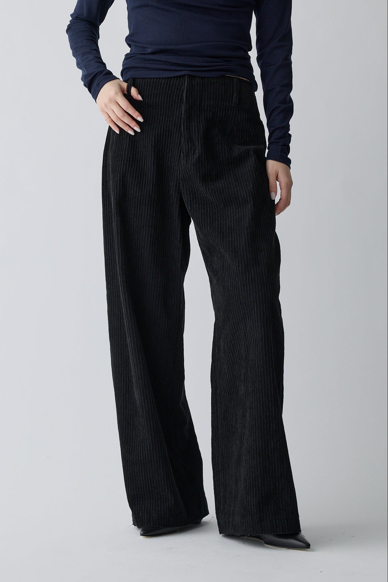 Zosma corduroy pants