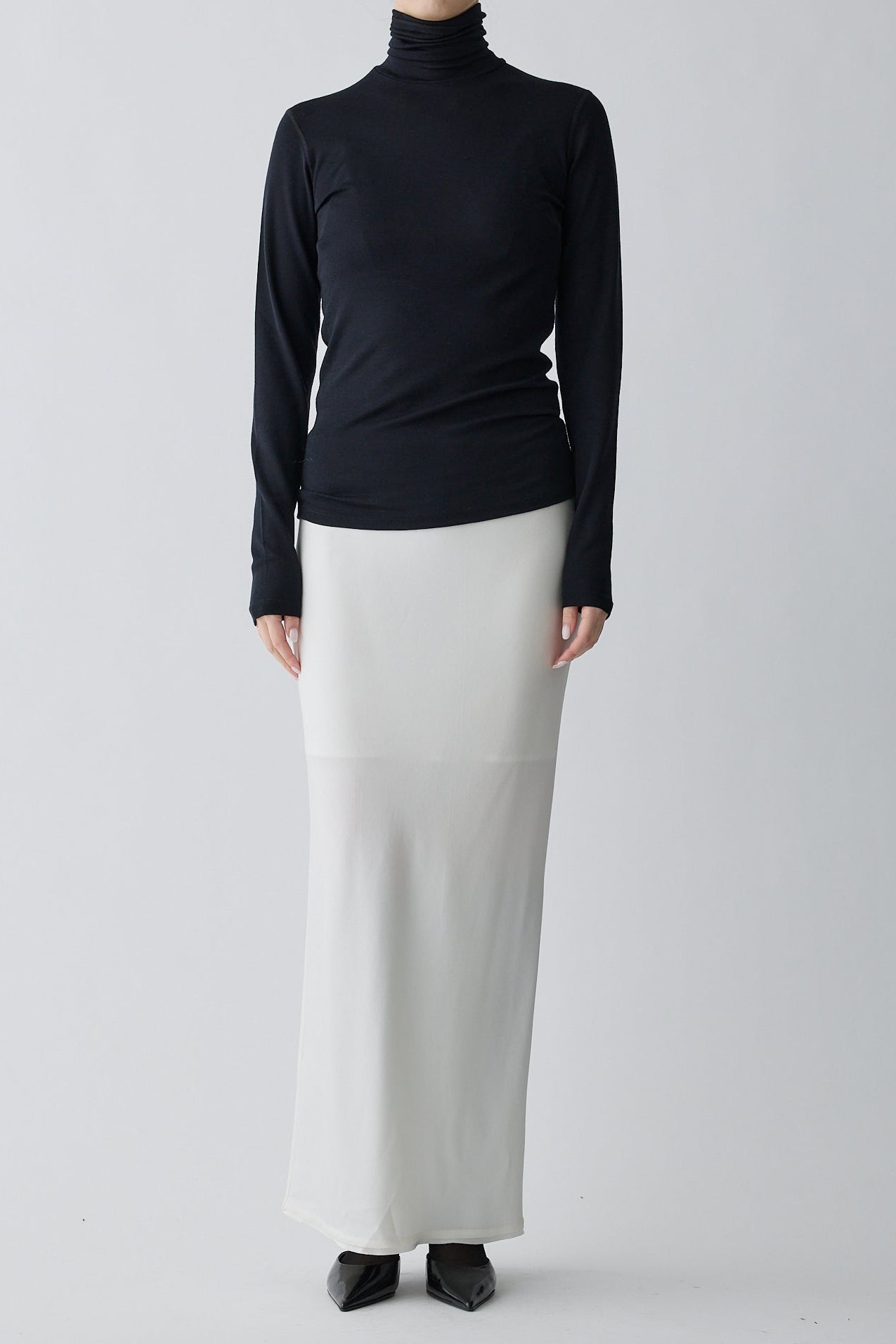 Bootis wool turtleneck tops_Black