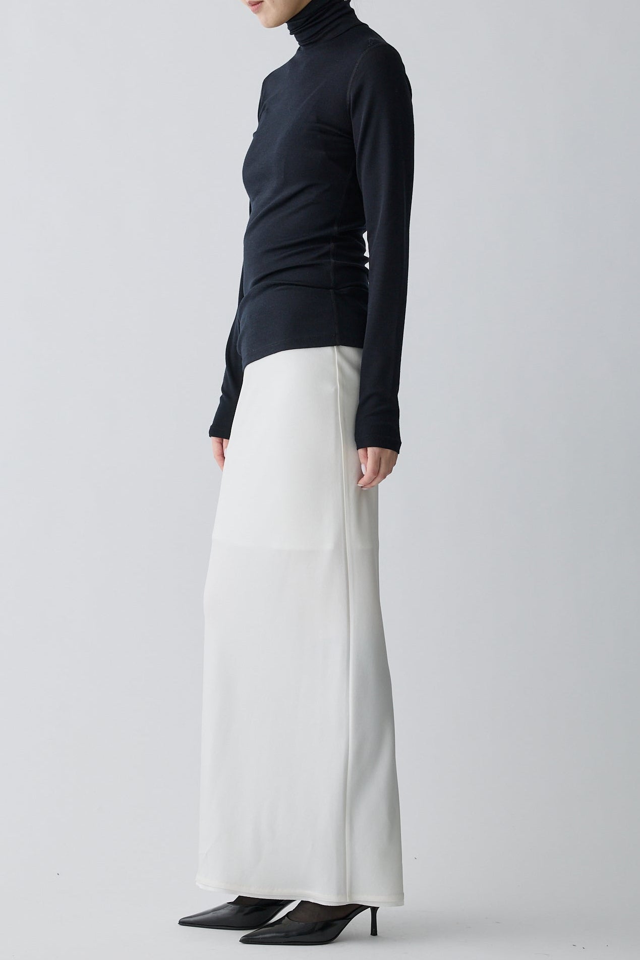 Bootis wool turtleneck tops_Black