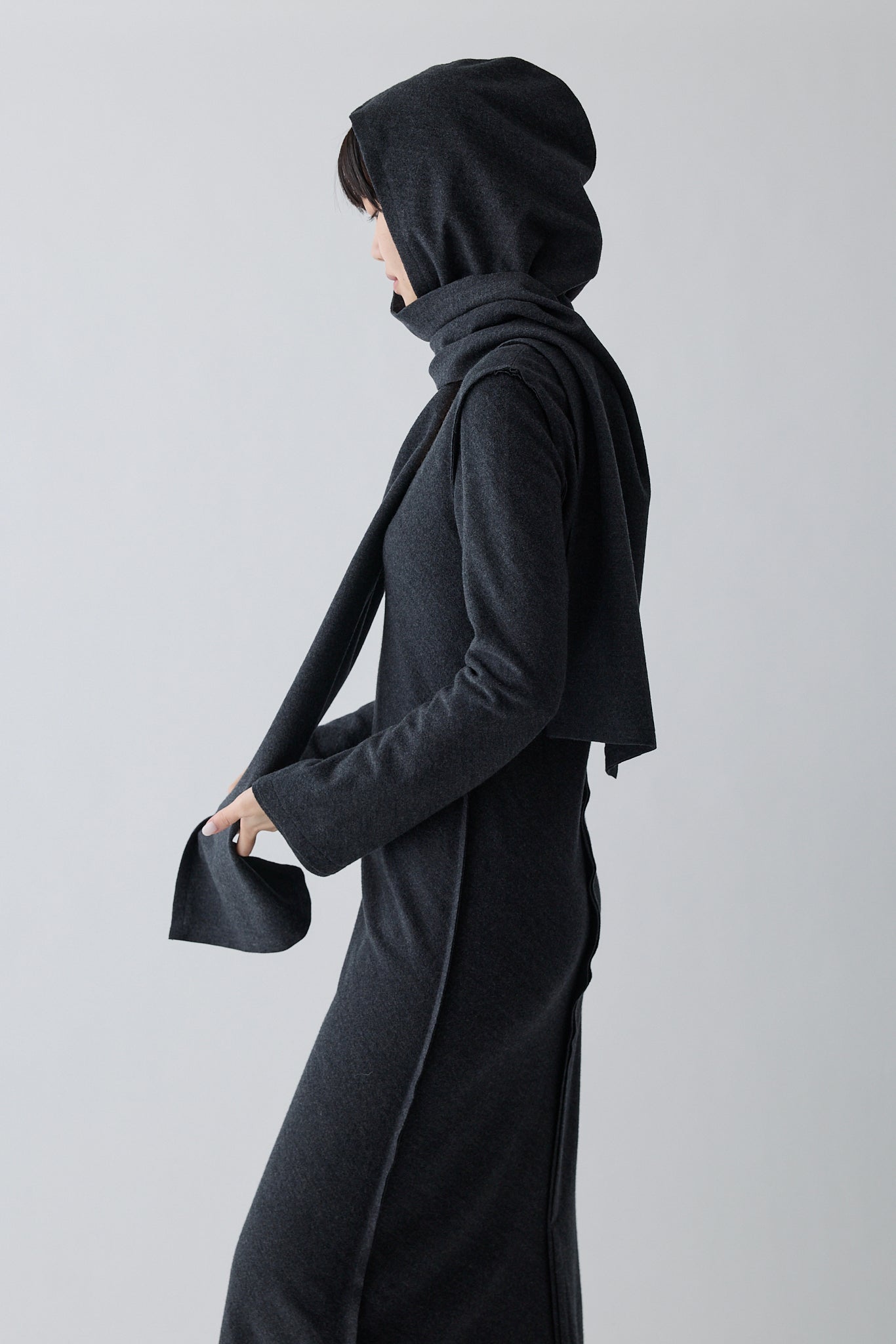 Lupi wool hooded scarf_gray