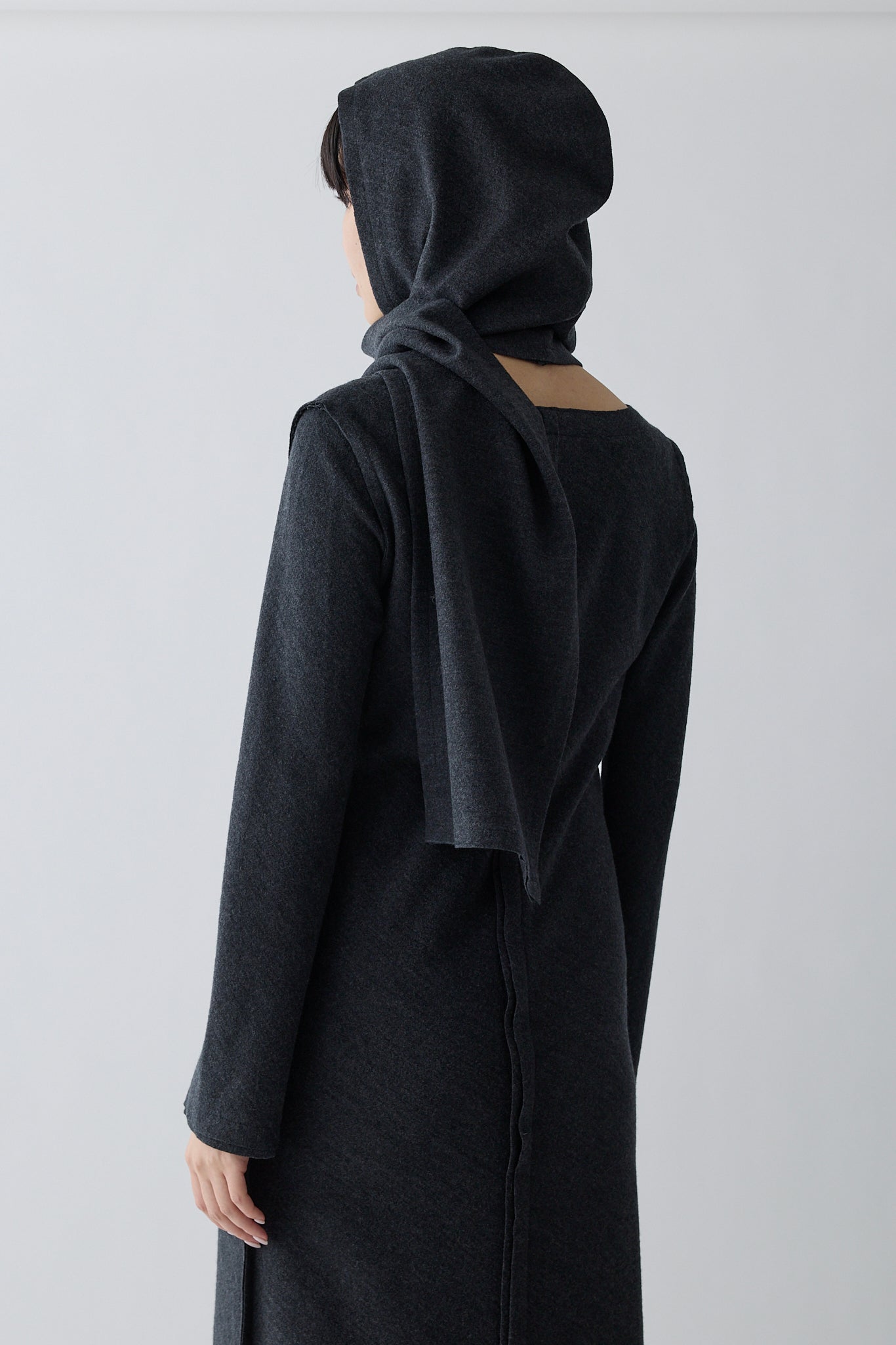 Lupi wool hooded scarf_gray
