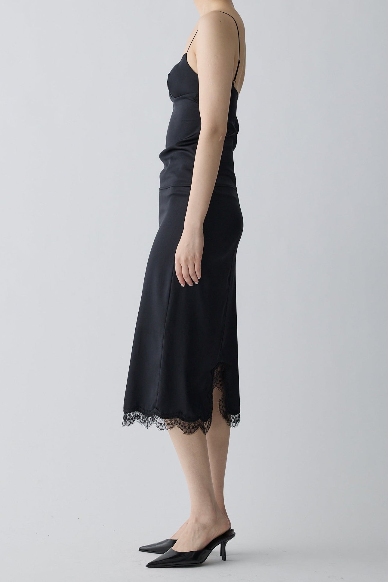 Kaus silk camisole_black