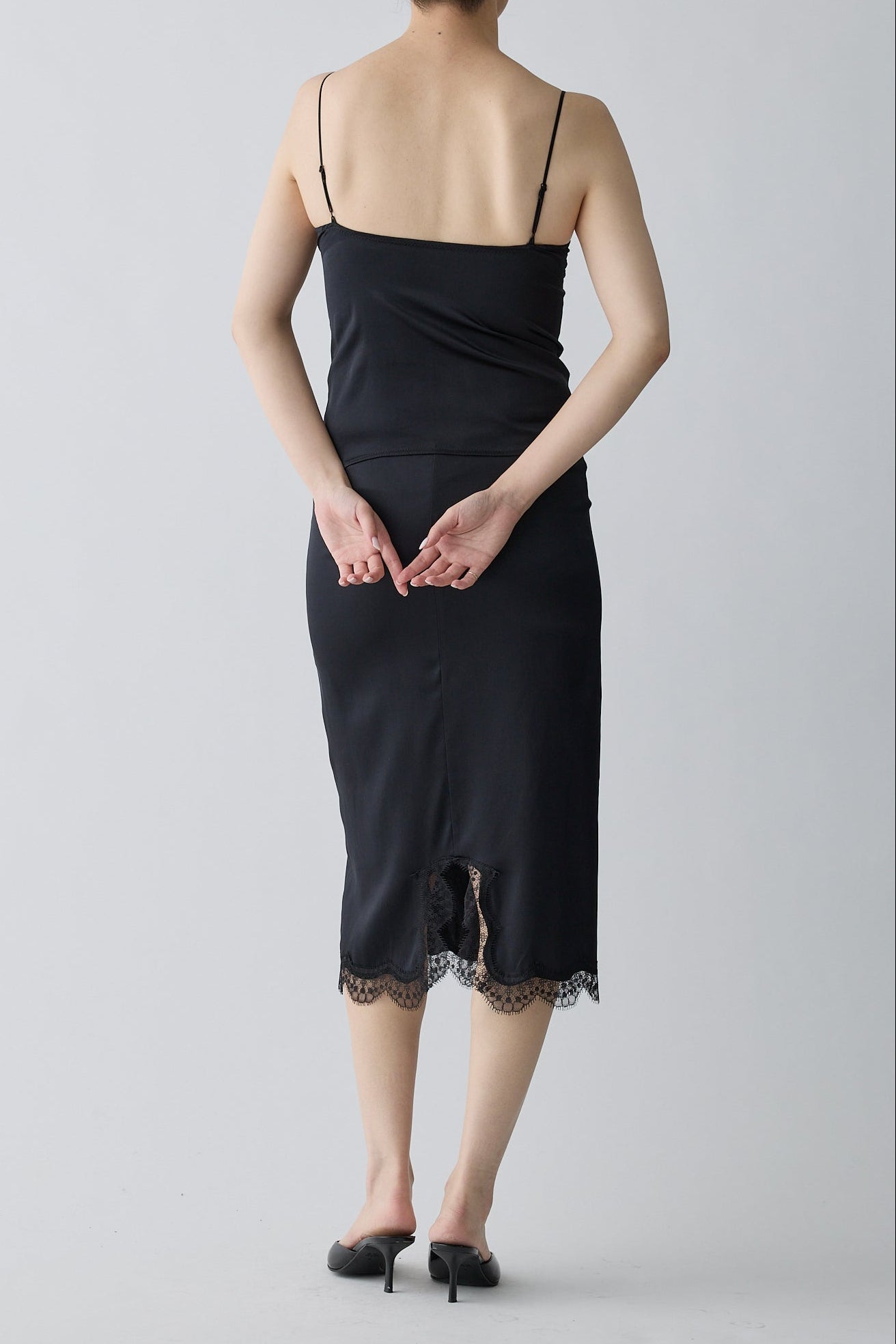 Kaus silk camisole_black