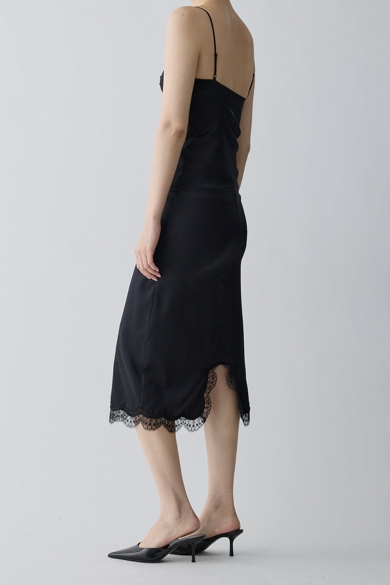 Kaus silk camisole_black